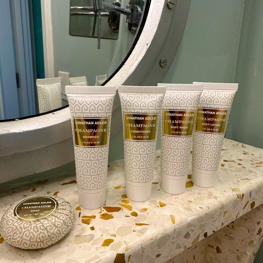 COPY - JONATHAN ADLER Champagne Bath Set